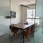 Apartamento Frente A