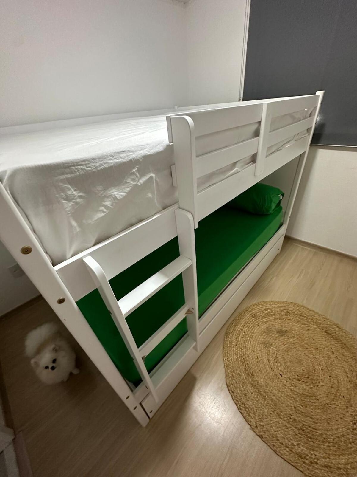 Frente A Apartamento *